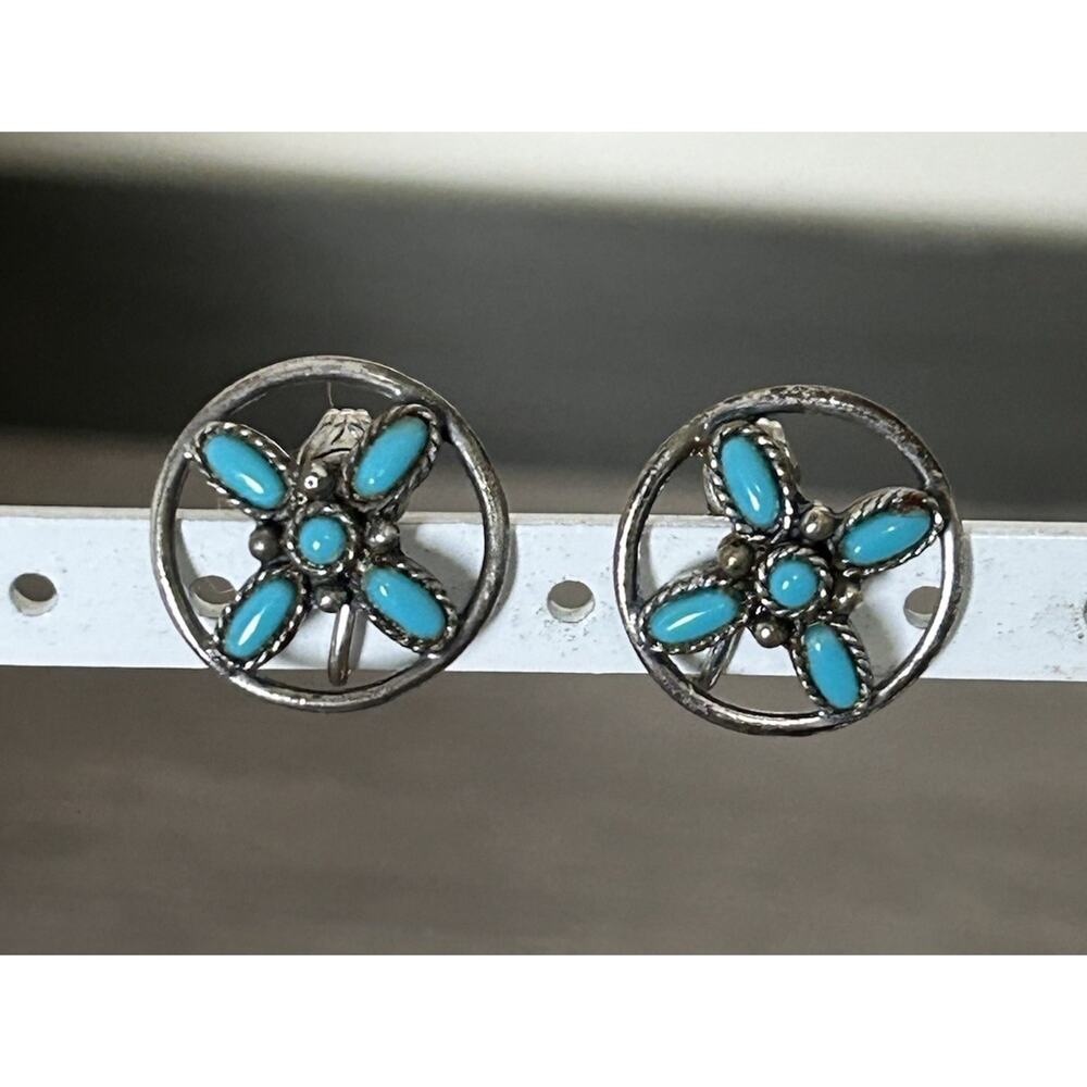 Cute Vintage Silver Tone Faux Turquoise Clip On Earrings By Sancrest